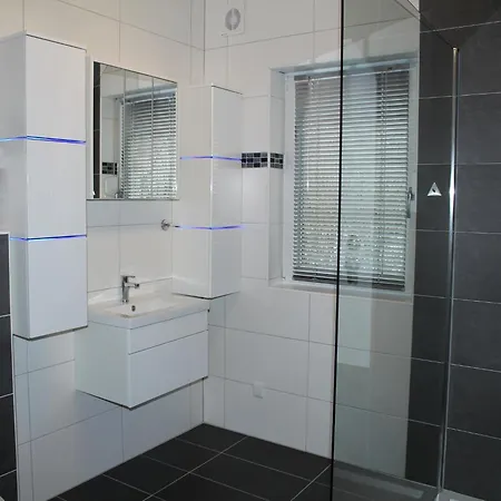 펜션 In Mit Sauna, Cleaning Included 보르게렌데레트비슈